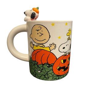 Peanuts Charlie Brown and Friends Snoopy Halloween Pumpkin Coffee Mug 20 oz
